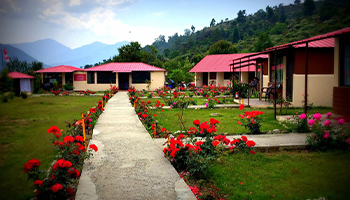 Buransh Heli Resort Guptkashi